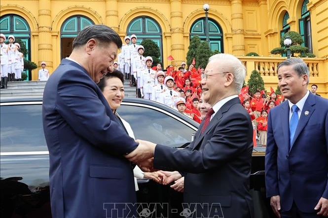 Tổng Bí thư Nguyễn Phú Trọng chủ trì Lễ đón chính thức Tổng Bí thư, Chủ tịch nước Trung Quốc Tập Cận Bình