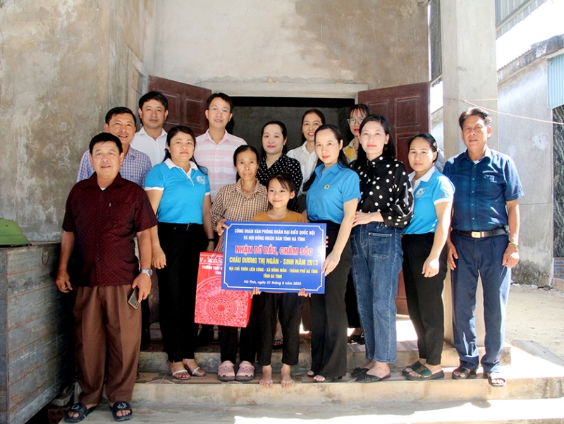 Dìu em vững bước tương lai