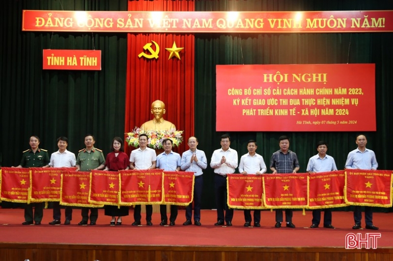Các chỉ số liên quan đến cải cách hành chính của Hà Tĩnh đều tăng hạng