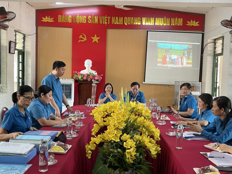 Cụm thi đua phía Bắc kiểm tra hoạt động công đoàn bình xét thi đua năm học 2022 - 2023