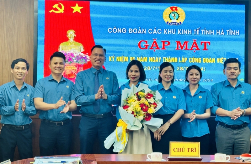Công đoàn các Khu kinh tế tỉnh: Hội nghị kết hoạt động 6 tháng đầu năm 2024 và gặp mặt cán bộ công đoàn