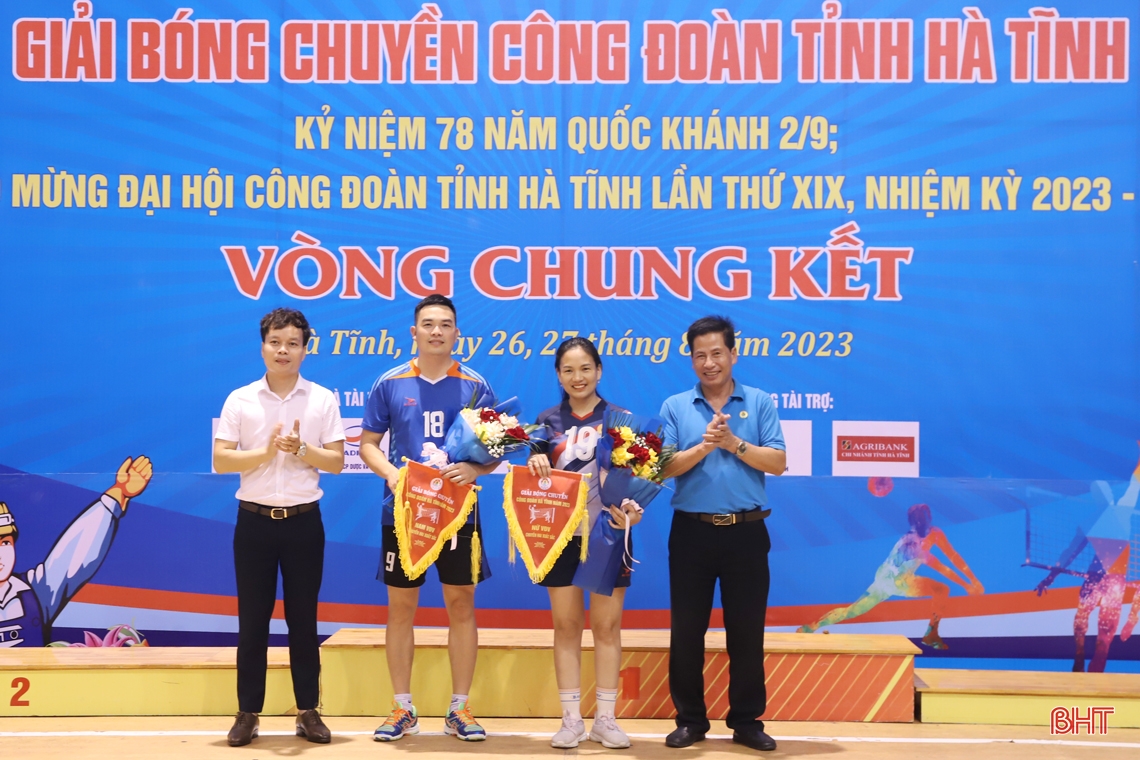 Đội Các khu kinh tế tỉnh và ngành Y tế vô địch giải bóng chuyền Công đoàn Hà Tĩnh