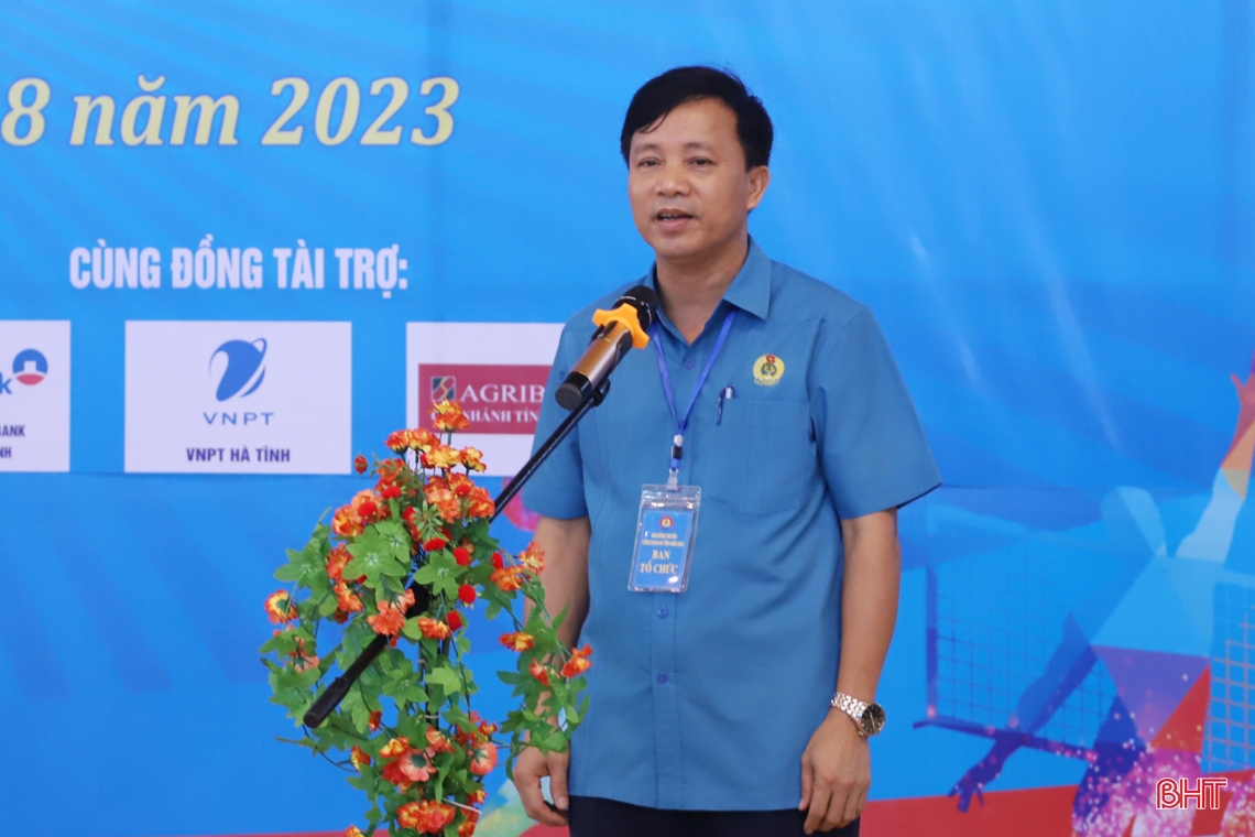 Khai mạc Giải bóng chuyền Công đoàn Hà Tĩnh