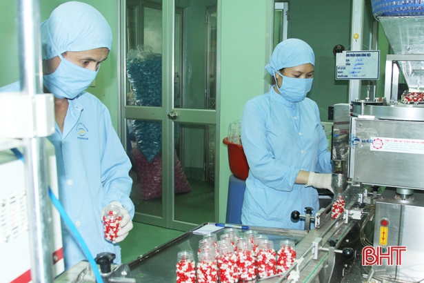 Nữ công nhân Hà Tĩnh kỹ thuật cao, tay nghề giỏi